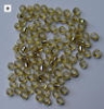 Perles dorées pour broderie au crochet